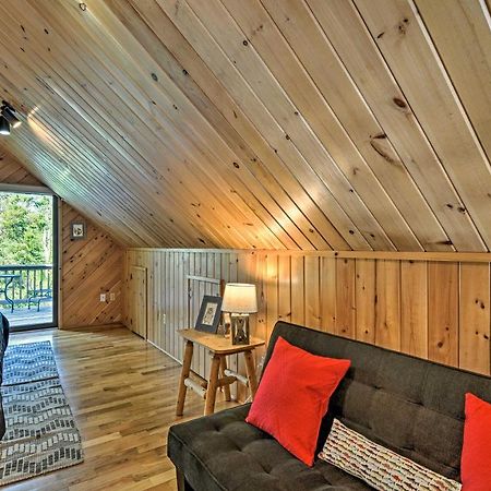 Riverfront Traverse City Cabin Fish, Kayak And Tube Exteriör bild